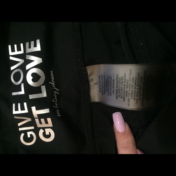 Betsey Johnson criss cross mesh cropped leggings - Picture 5 of 7